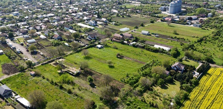 Fundulea, vanzare teren intravilan, F7305 mp, utilitati,  aproape A2